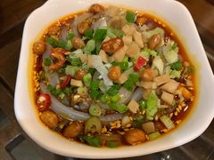 -张大胡子鱼头火锅酒楼(长益路店)