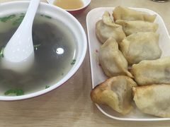 -珊珊小笼馆(仙霞路店)