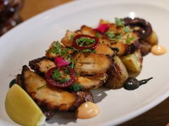 烤西班牙八爪鱼-Osteria Garden 生蚝花园餐厅(原进贤路店)