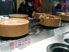 -龍歌自助小火锅(市南金茂湾店)