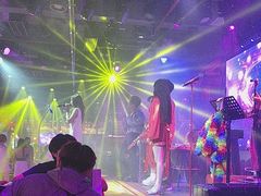 -喜鹊音乐酒馆(西街店)