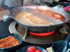 -湊湊火锅·茶憩(上海合生汇店)