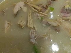 -宏记广东客家菜(丰汇店)