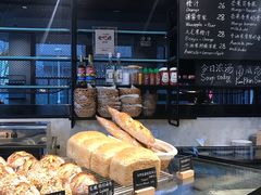 -麦田工坊(月湖店)