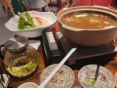 -黄弟大排档·湖南菜·小龙虾·小海鲜(凯旋北路店)