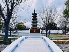 -龙华寺