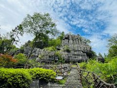 -梭布垭石林景区