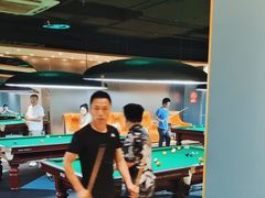 -夜时尚台球俱乐部(汉阳摩尔城店)