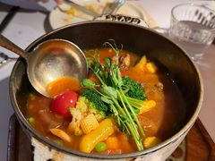 红葡萄酒烩牛尾-月芽·自由餐厅·西溪湿地餐厅