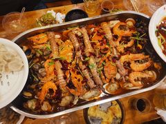 -老东镇啤酒屋海鲜加工·蒸汽海鲜·海鲜烧烤(台东店)