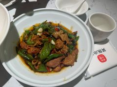 -关东小磨东北菜(漕河泾印象城店)