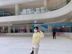 -陈露国际冰上中心(天津嘉里汇店)