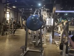 -帝豪斯健身俱乐部(市府恒隆广场店)