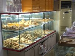面包甜点陈列柜-起士林(荣安大街店)