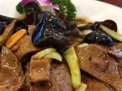 -牟传仁饭庄(星海店)