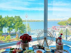 -圣彼得堡观江俄餐厅(中央大街黑金冠店)