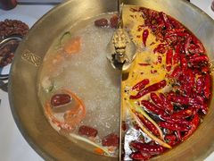 -小龙翻大江文化火锅(宽窄店)