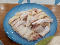 -老何家后安粉·糟粕醋海鲜火锅(三亚湾椰梦长廊店)