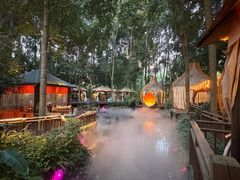 -二荆条·蜀鲜汇城市森林火锅