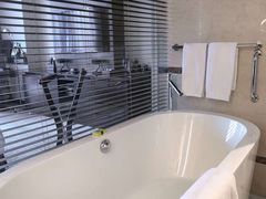 -青岛海尔洲际酒店