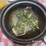 0元玩转这座城这顿鱼头、茄子煲与蛤蜊堪称舌尖盛宴！