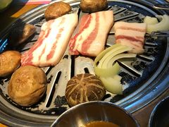 -老炉家木炭烤肉(长江国际店)