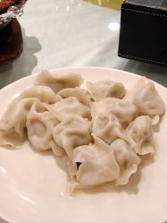 -鑫淼餐饮娱乐中心(江东街店)