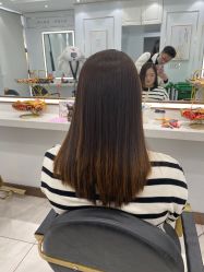 -镁连社·美联社