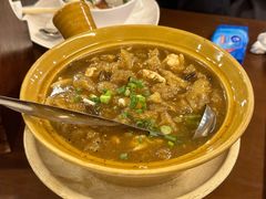 -J Daeng Seafood