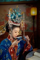 点击看大图 -九月鹰飞汉服摄影工作室