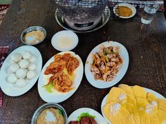 -韩风烤牛肉冷面店