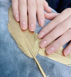 -LILY NAILS美甲美睫