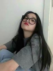 -时尚殿堂明星门店