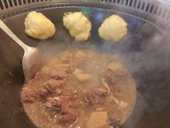 -哈尔滨烧烤·山河村铁锅炖(交大店)