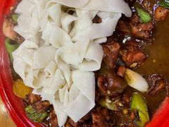 主食裤带面-舜玉老孙家鲜炒大盘鸡(土屋路店)