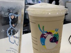 -瑞幸咖啡(振业大厦店)