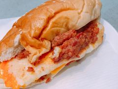 招牌咸牛肉芝士猪仔包-华嫂冰室(尖沙咀店)