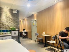 -麦当劳(宝山大厦店)