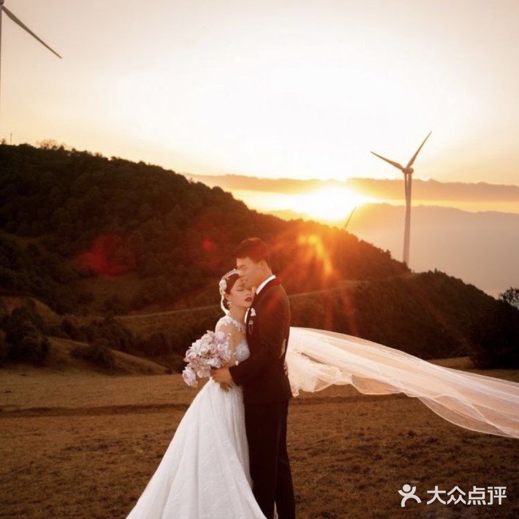 广州轻氧物语[糖果]爱是高尚的品质