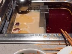 -海底捞火锅(关山保利店)