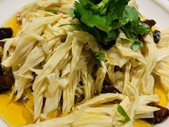 腐竹炝蘑菇-老吉士酒家(天平路店)