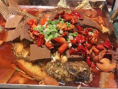 -渝是乎酸菜鱼(龙旗购物中心店)