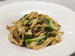 葱姜炒圣子-79号渔船海鲜饭店(宝安店)