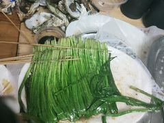 -蚝哥花姐湛江烤生蚝(美丽湾市场店)