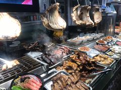 -好吃街美食城(八一广场店)