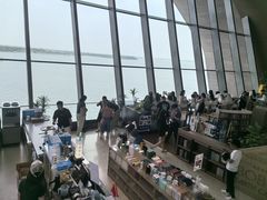 -抱抱地球咖啡馆(国家海洋博物馆店)