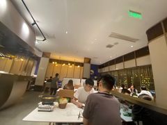 -楚山晓·湖北菜(武汉光谷K11店)