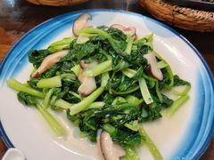 -缘来聚·徽菜名店(黄山宏村店)