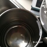 华生电热水壶  相信电热水壶也是居家必备的一款小家电