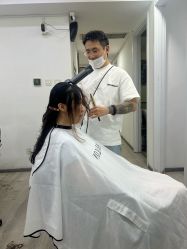 -LILI·HAIR SALON理理造型